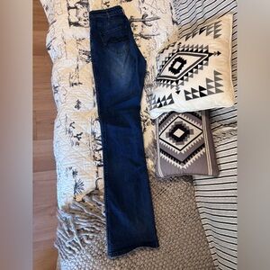 Cowgirl Tuff Blue Denim Jeans with Contrast Lining